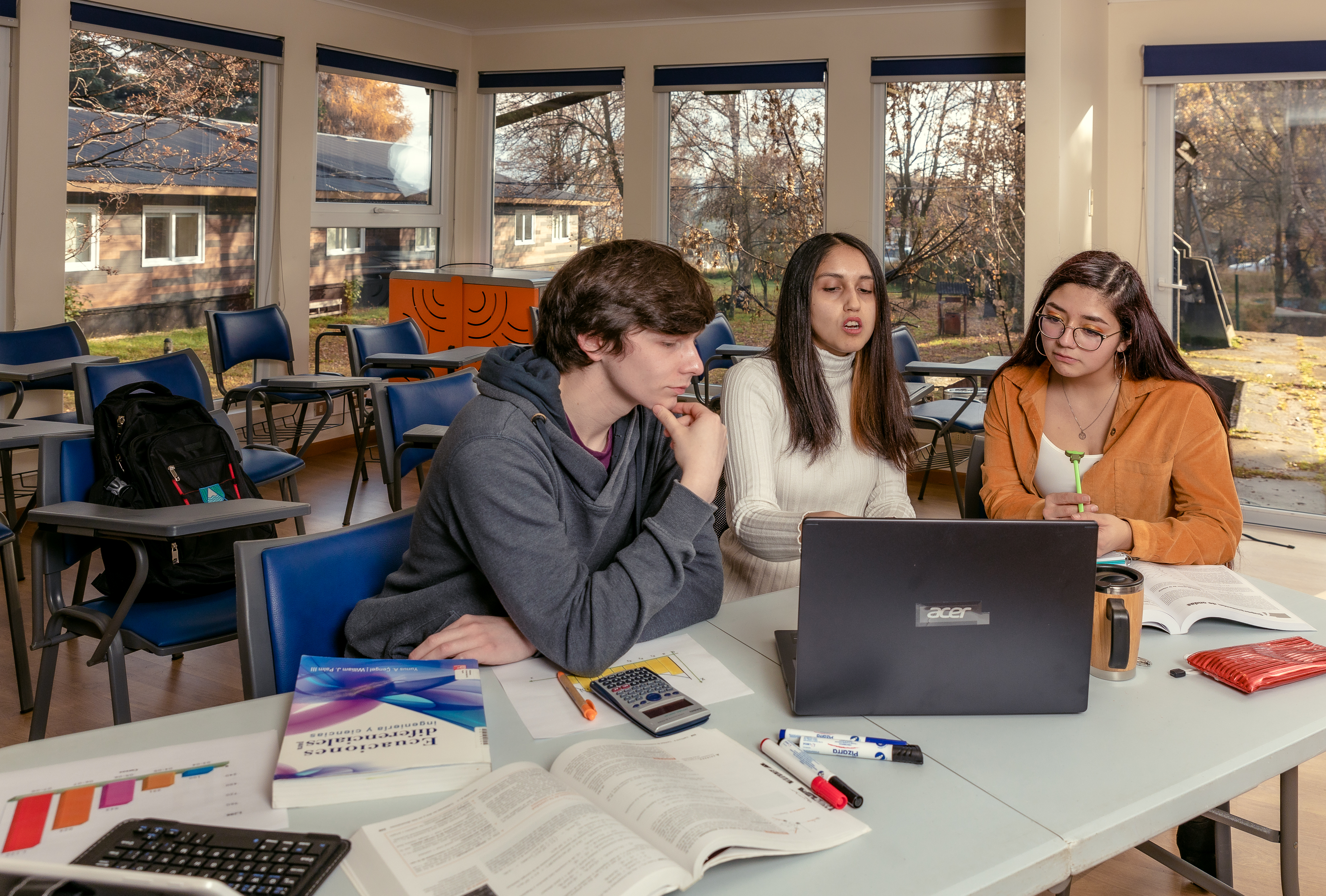 Equipo Admisión UAysén apoyará a jóvenes en proceso de postulación a universidades