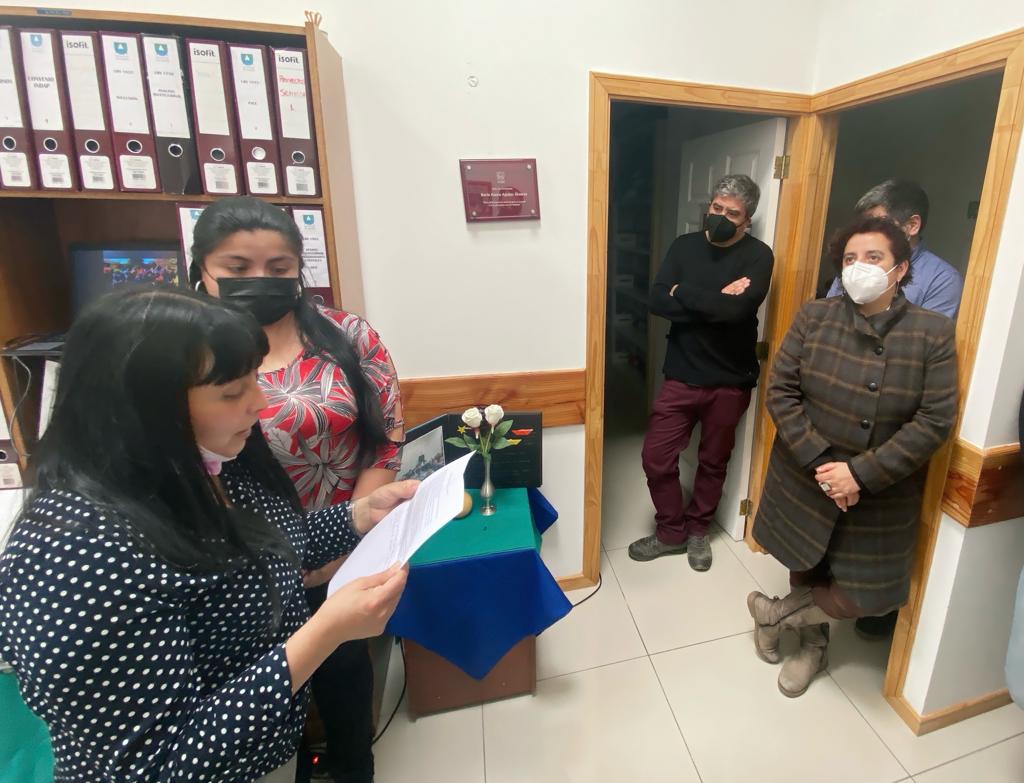 En una sentida ceremonia descubren placa conmemorativa de Sala Boris Alexis Aguilar Álvarez